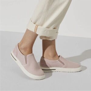 Birkenstock NWT Oswego Narrow Slip On Sneaker in Soft Pink Canvas - 39